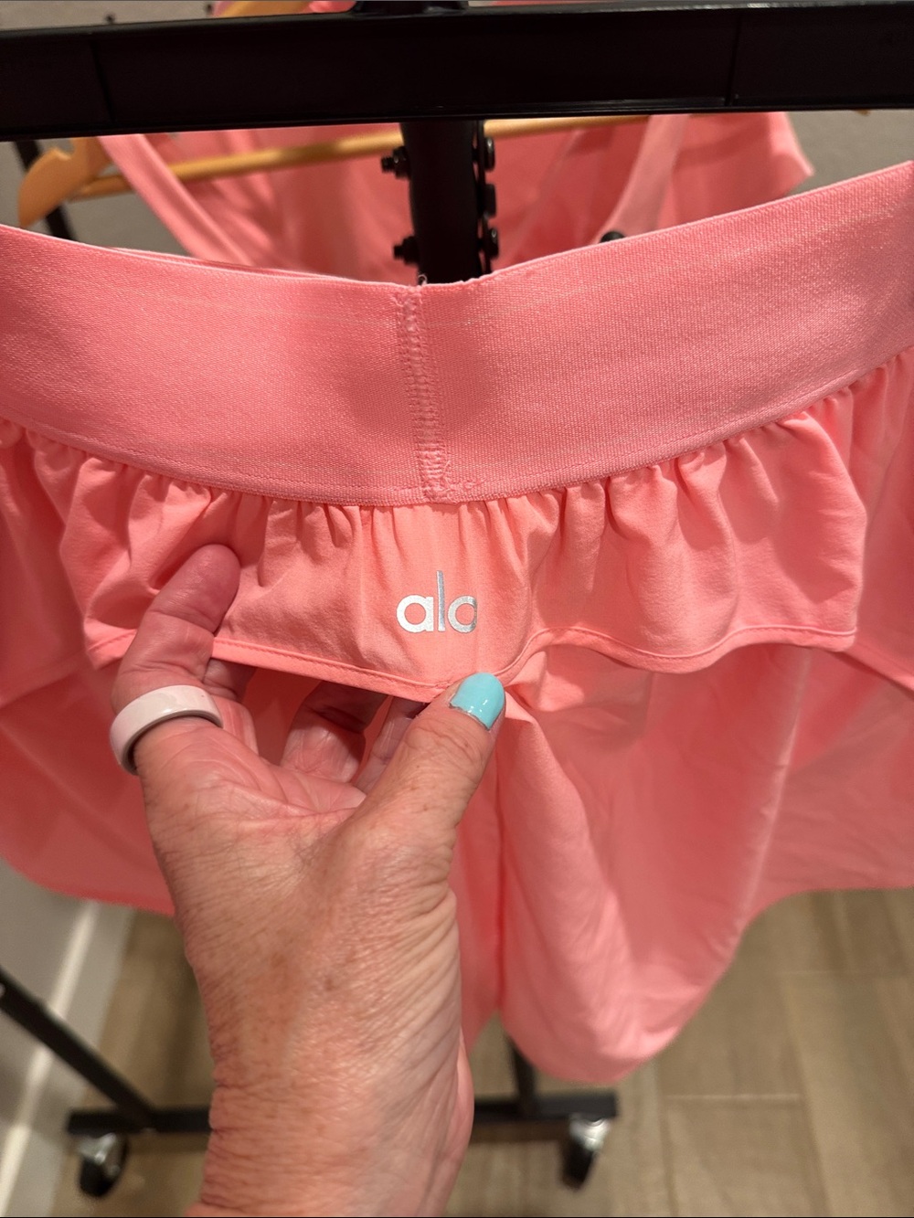 ALO Yoga Match Point Short size small-Neon Bubblegum - Picture 7 of 15